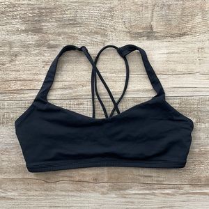 Lululemon Free to Be Bra